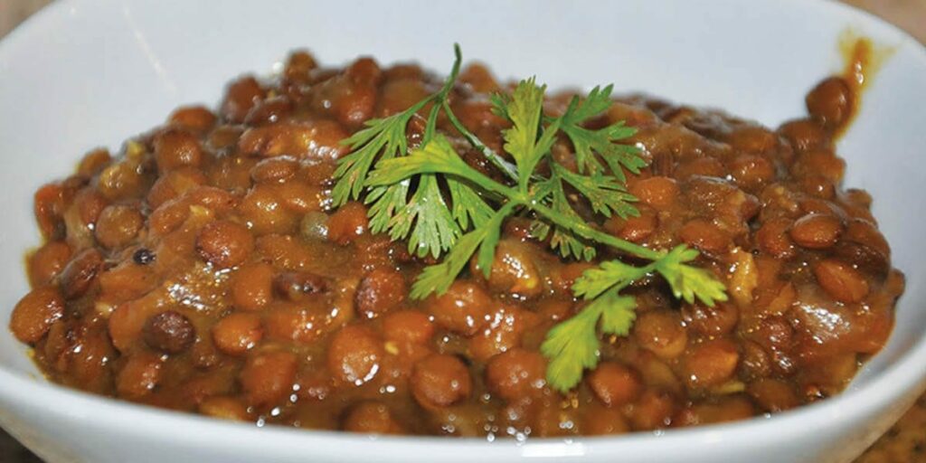 Masoor dal with a garlic punch